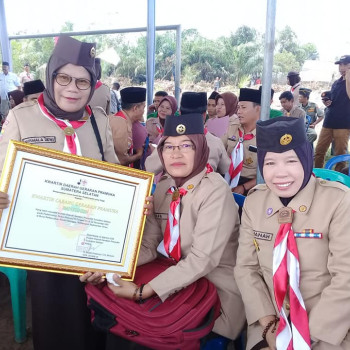 Menerapkan Disiplin di Sekolah